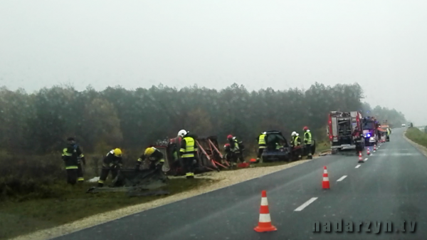 Wypadek na drodze serwisowej pomiędzy Wolicą, a Paszkowem